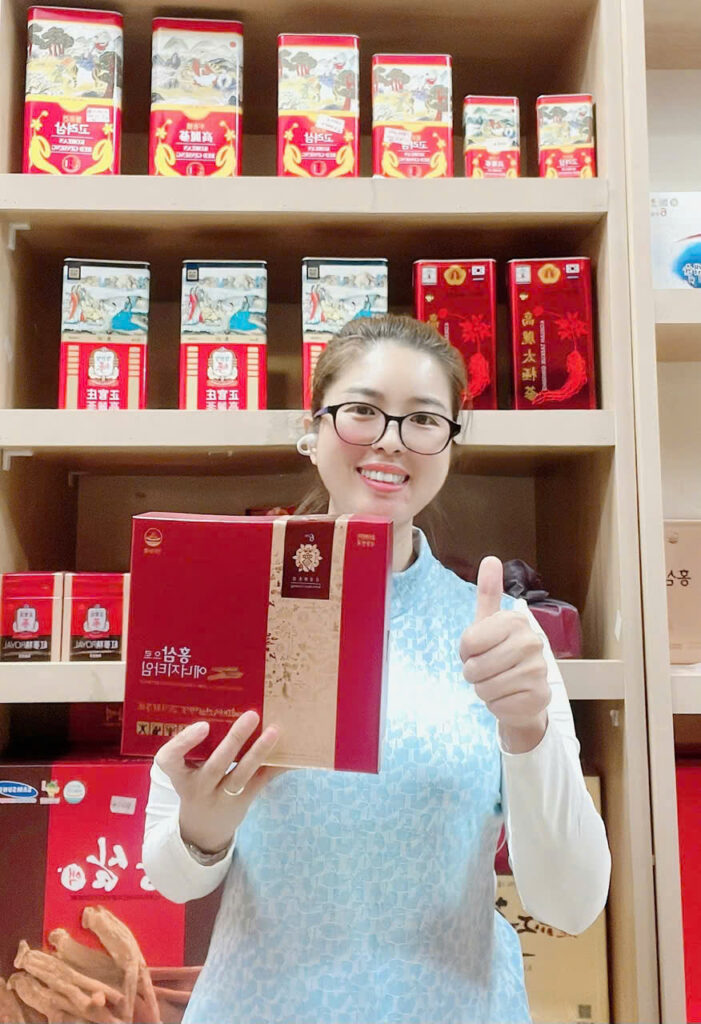Hồng Sâm Kim’s Red Ginseng Lên Kệ tại Khu Phố Hàn Quốc ở Hà Nội