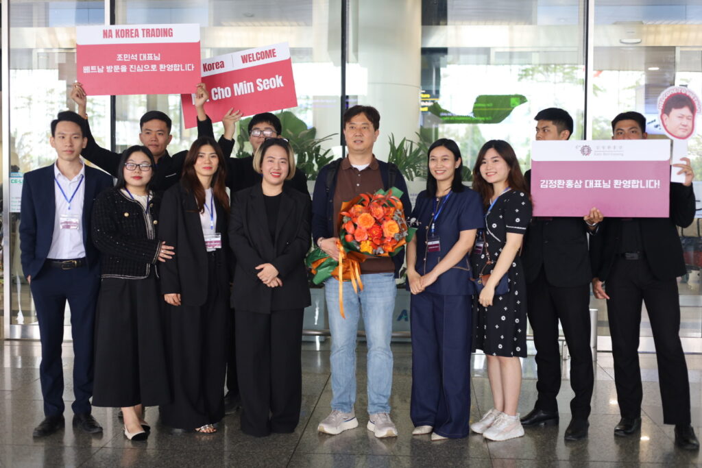 NA KOREA Nồng nhiệt chào đón Ngài đại diện Kim’s Red Ginseng trong chuyến thăm Việt Nam